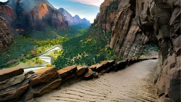 Best Hiking in Zion National Park by Season