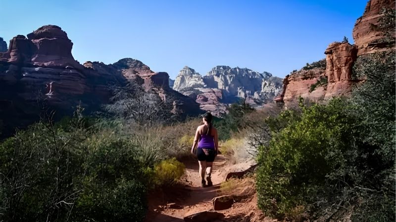 Choosing Safety Gear for the Best Hiking Trails in Sedona Arizona