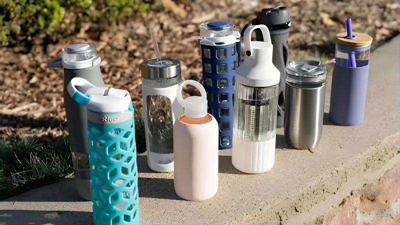 How to Choose a Glass Water Bottle