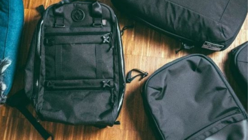 How to Choose the Best Backpack for Air Travel