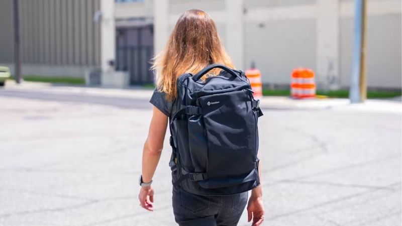 How to Choose the Best Women's Backpack for Travelling