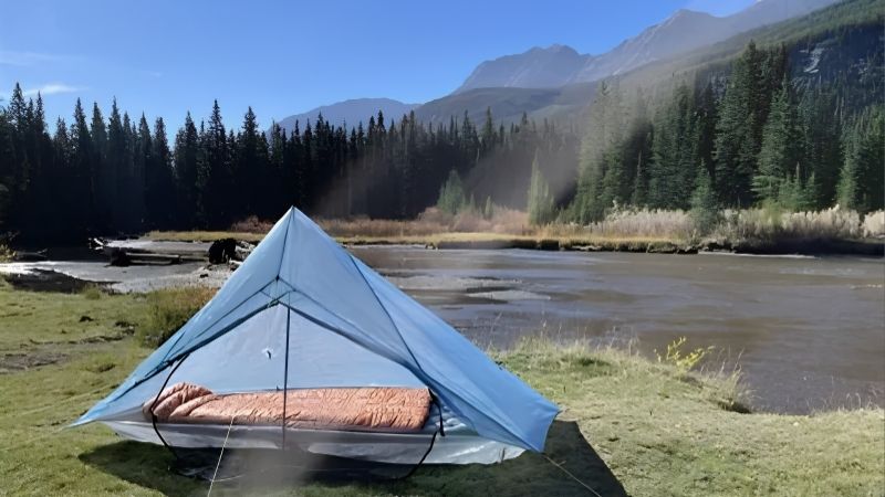 How to Choose the Right Backpacking Tent