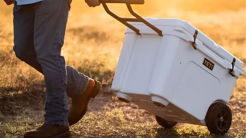 How to Choose the Right Rolling Cooler
