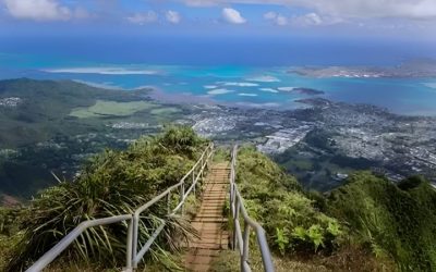 Oahu Best Hiking Trails: 6 Must-Do Hikes and the Right Gear