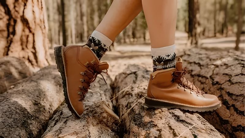 How to Break In Hiking Boots