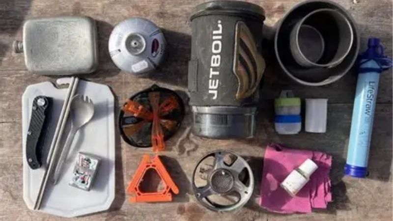 How to Build a Backpacking Kitchen