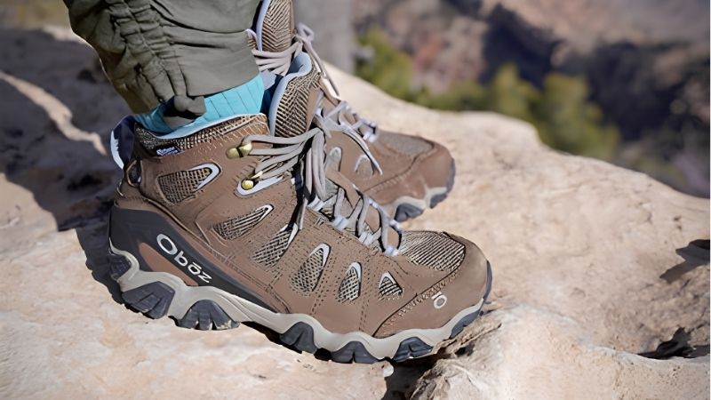 How to Choose Among Hiking Shoe Brands