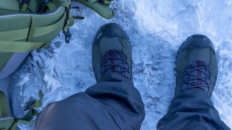 How to Choose Hiking Boots for Men