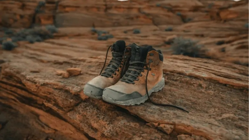 How to Choose Hot Weather Hiking Boots