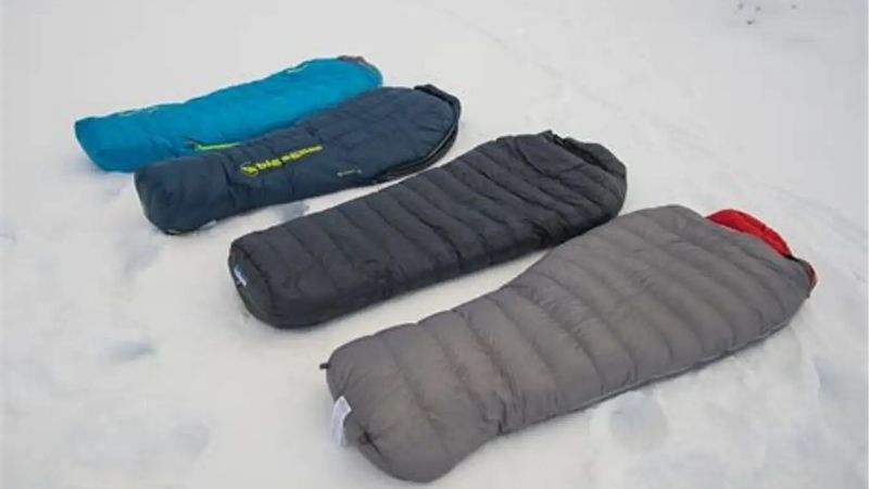 How to Choose in the Down vs Synthetic Sleeping Bag Debate