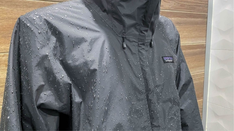 How to Choose the Best Bicycle Rain Jacket