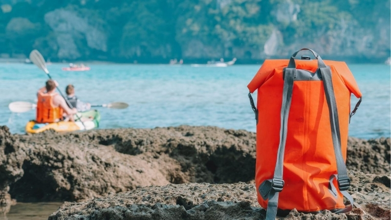 How to Choose the Best Dry Bag Kayaking Gear