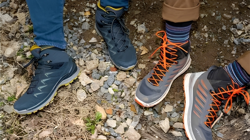 How to Choose the Best Men's Lightweight Hiking Boots