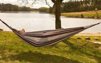 Best Outdoor Hammock Picks for Camp and Backyard Lounging