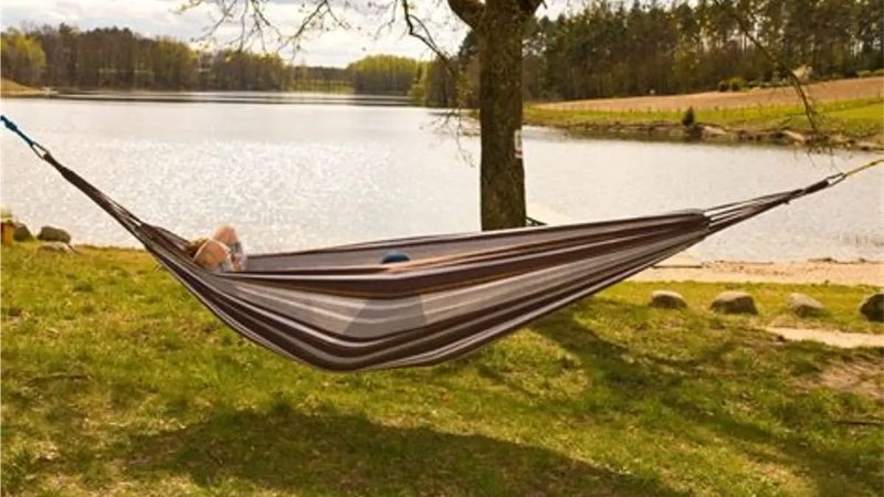 How to Choose the Best Outdoor Hammock