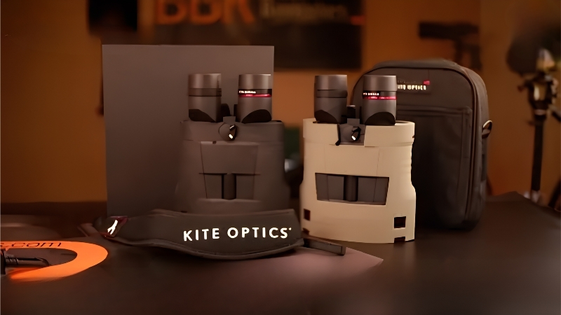 How to Choose the Right Best Binoculars with Stabilization