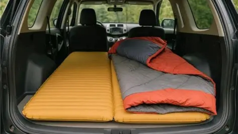 How to Choose the Right best sleeping pad for car camping