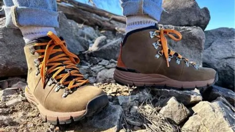 How to Judge the Best Bargain Hiking Boots