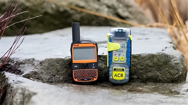 How to Read a Satellite Messenger Review