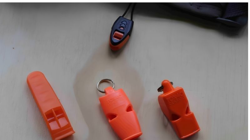 How to Read an Emergency Whistle Review
